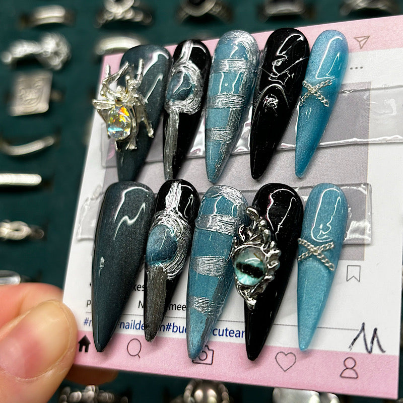 Spider Acrylic Black Press On Nail